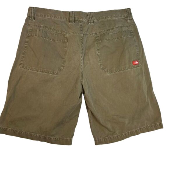 The North Face Mens Green Short Size 38 - Picture 1 of 6